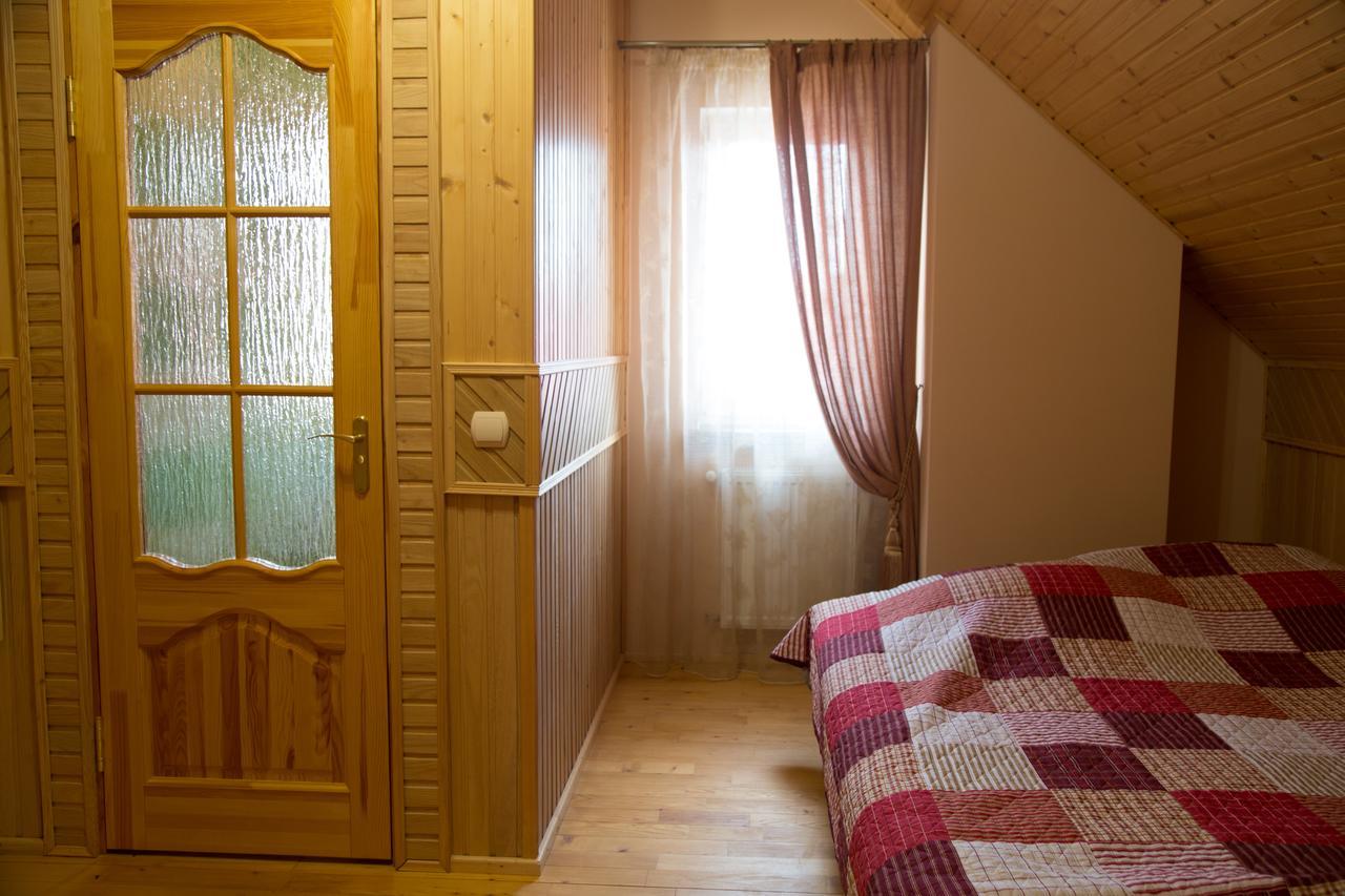 Happy Hotel Jaremtsje Buitenkant foto
